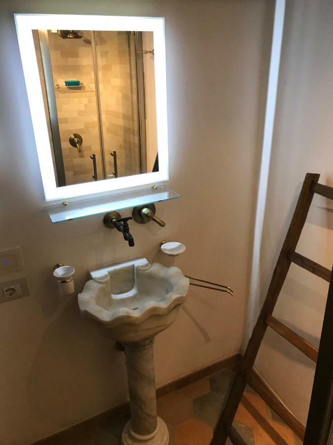 شقة La Casa Dei Marmi روما المظهر الخارجي الصورة