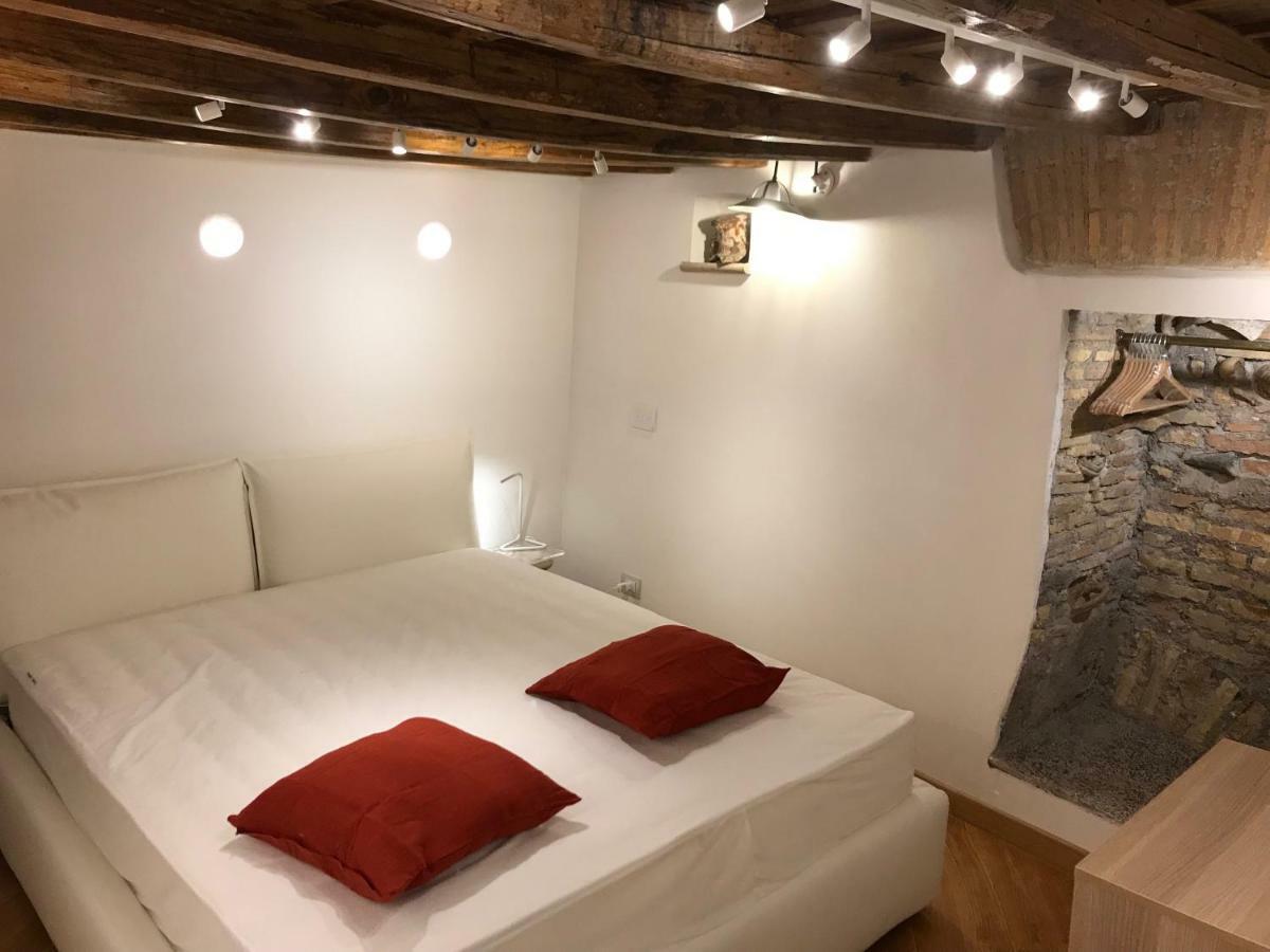 شقة La Casa Dei Marmi روما المظهر الخارجي الصورة