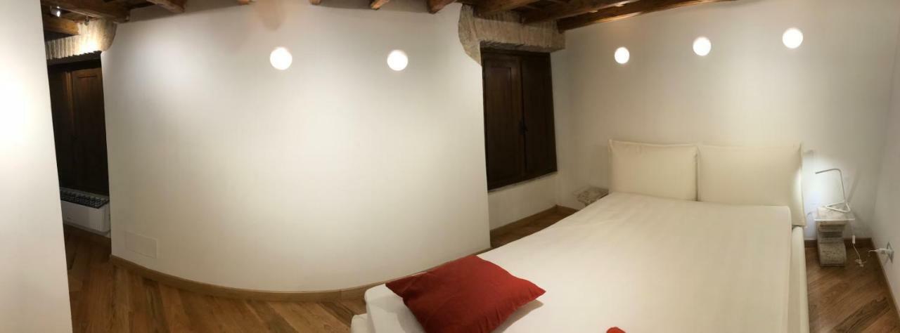 شقة La Casa Dei Marmi روما المظهر الخارجي الصورة